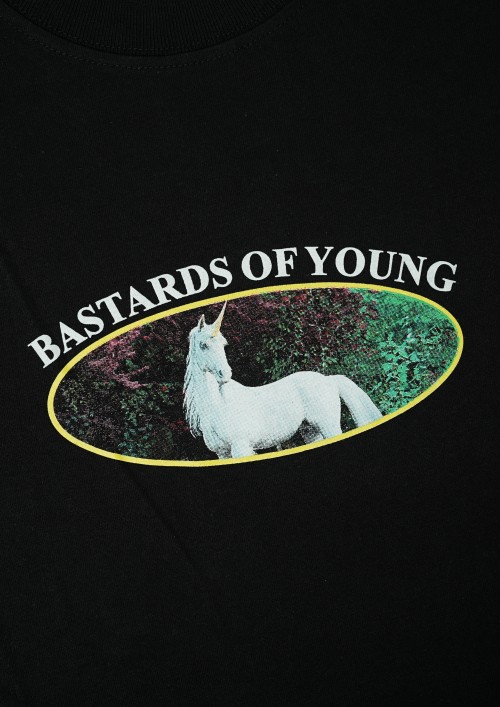 UNICORN BLACK TEE